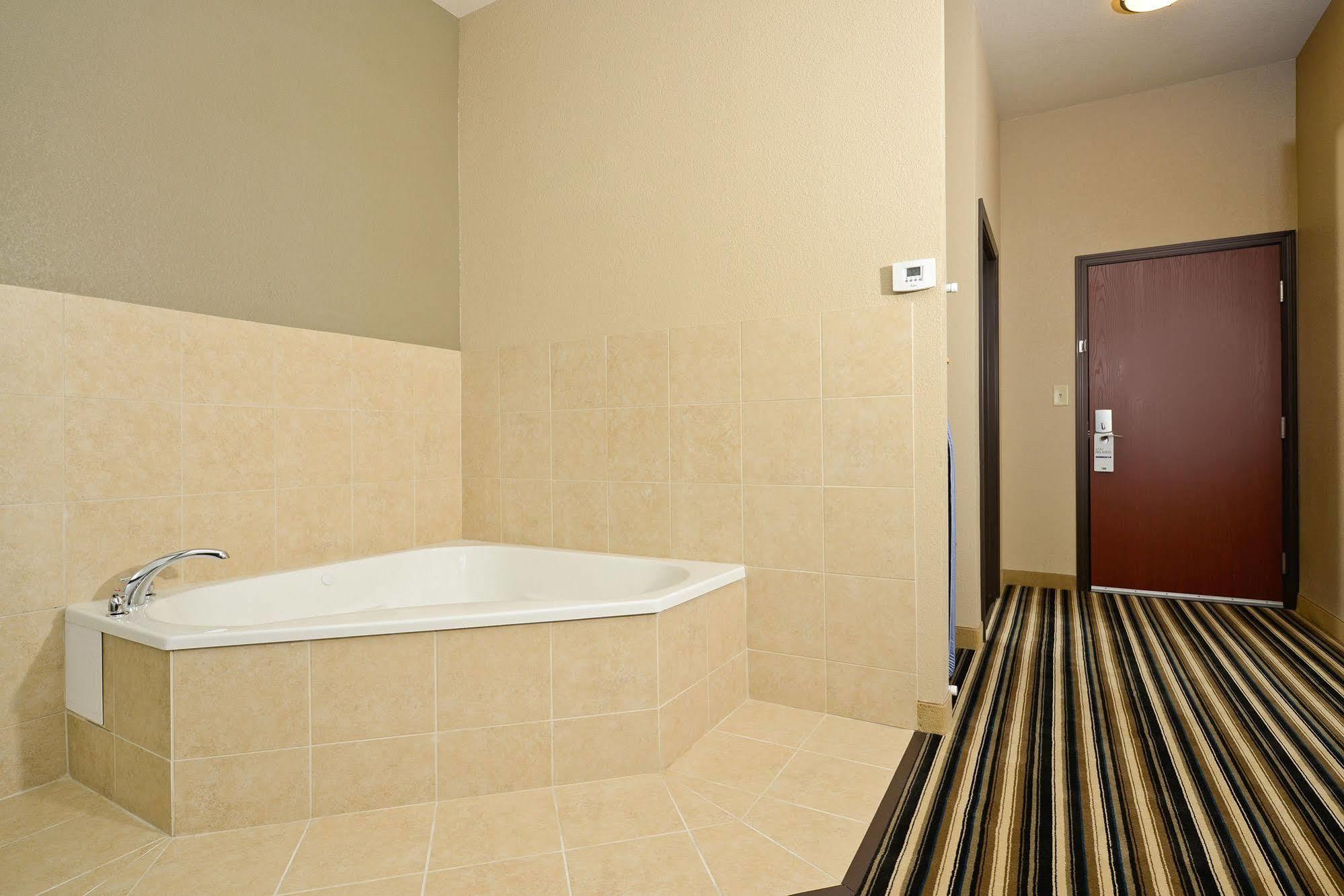 Holiday Inn Express & Suites Forrest City By Ihg Dış mekan fotoğraf
